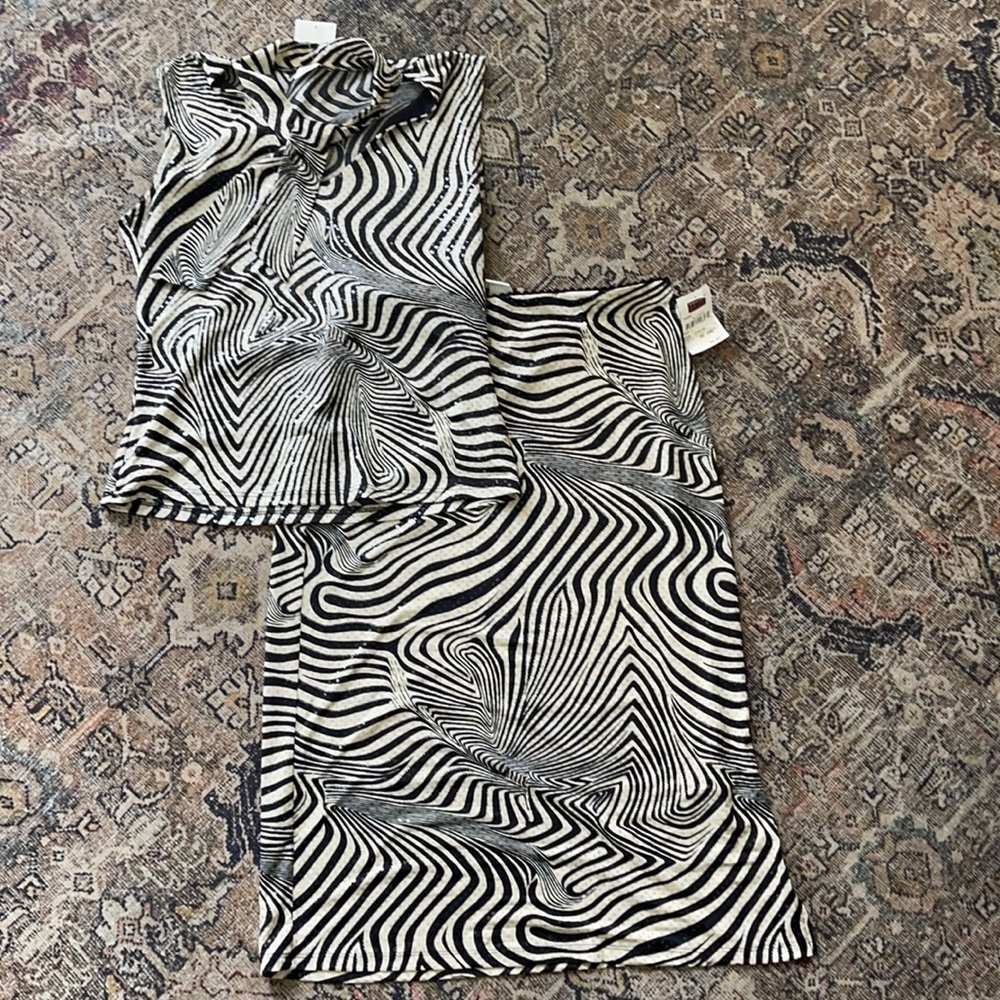 Y2K vintage NWT zebra swirl blouse and skirt